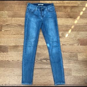 Levi’s 710 Super Skinny